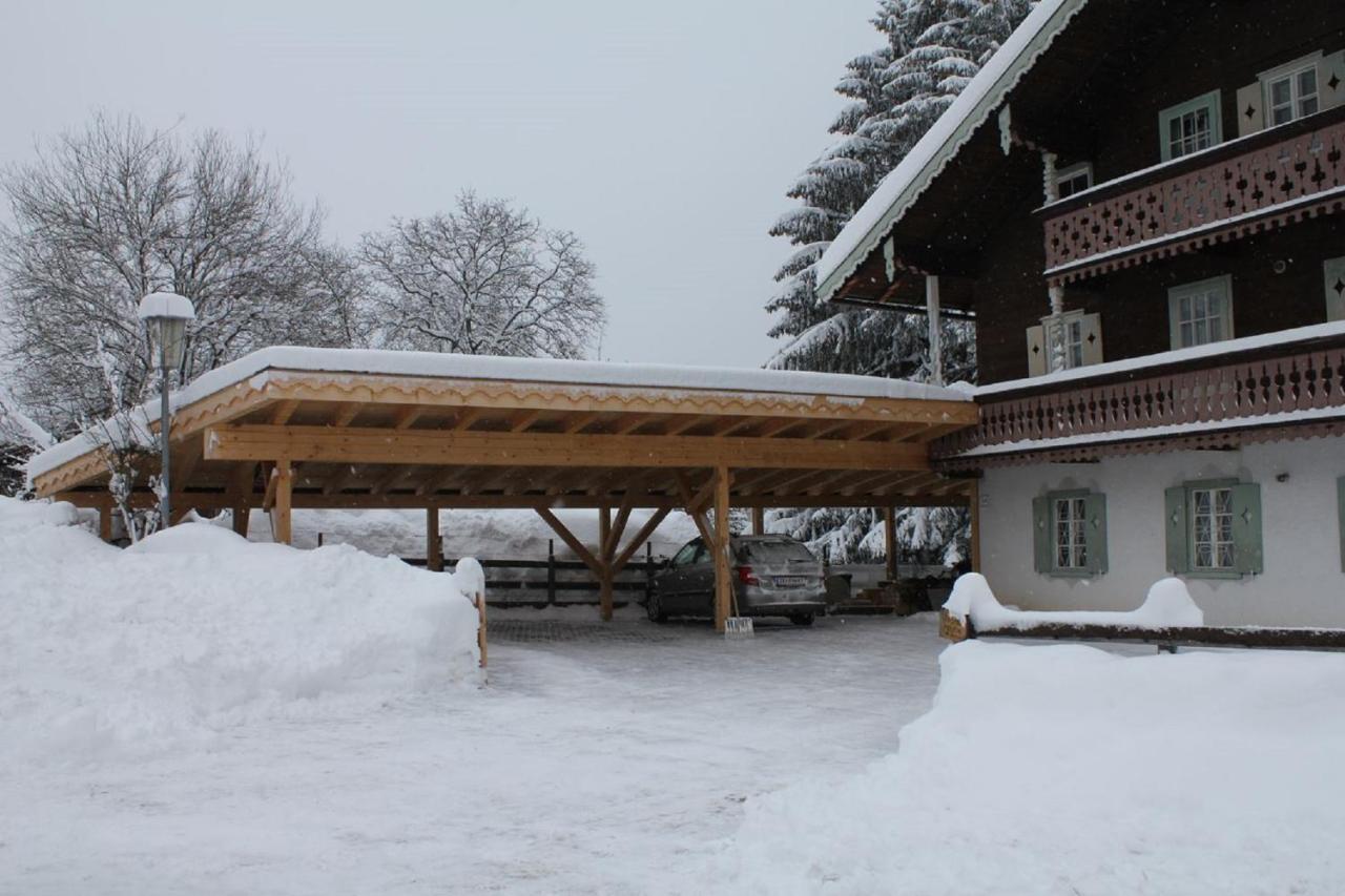 Villa Zeppelin - App Aquamarin Bramberg am Wildkogel Buitenkant foto