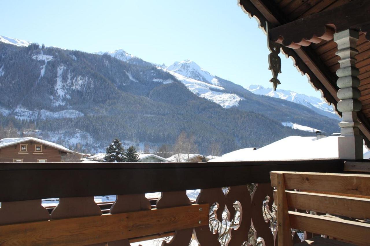 Villa Zeppelin - App Aquamarin Bramberg am Wildkogel Buitenkant foto